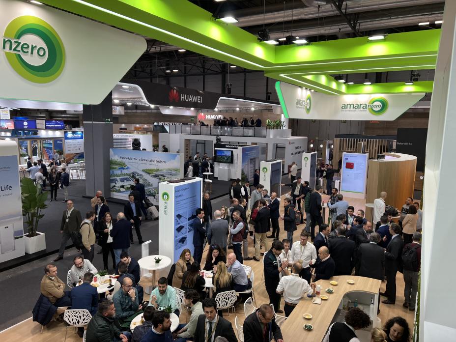 Amara NZero en Genera